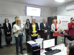 У Зрењанину додељени сертификати последњој групи полазника обука у пројекту „Знање свима”